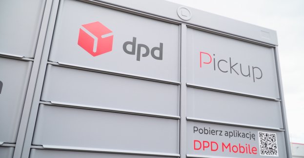 Automaty paczkowe są stopniowo dostosowywane do potrzeb osób z niepełnosprawnościami i starszych użytkowników. DPD Polska wdrożyło zmiany w ponad 70 proc. swoich maszyn, ale też w aplikacji DPD Mobile. Rekomendacje w tej sprawie przygotowała Politechnika Morska w Szczecinie na podstawie badań, które pozwoliły zidentyfikować największe bariery dla osób z niepełnosprawnościami.